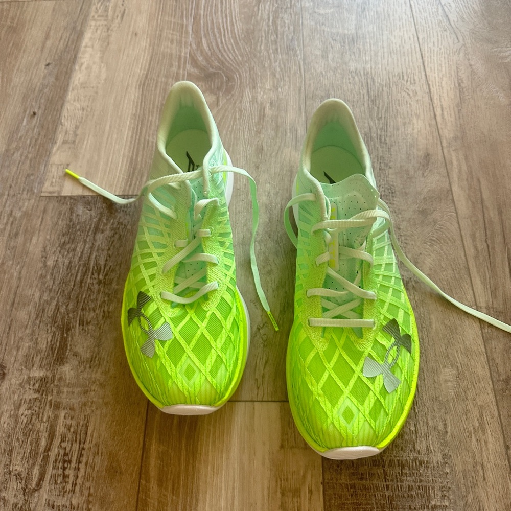 Under Armour Flow Velociti Elite Running Shoes